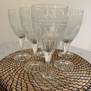 Vintage Williams Sonoma Wilshire Jewel Cut Clear Wine Glass Set (6)